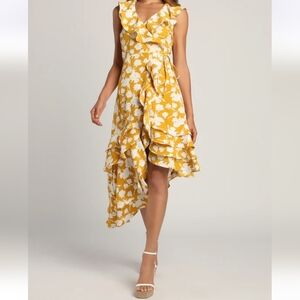 🏵NWT Beautiful Lulu's Yellow Asymmetrical Wrap Sundress